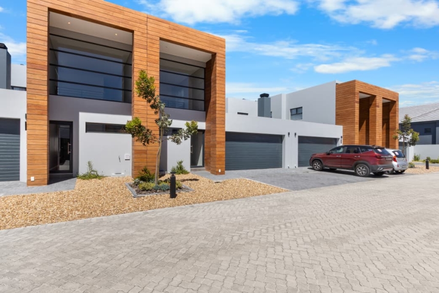 3 Bedroom Property for Sale in Sandown Western Cape